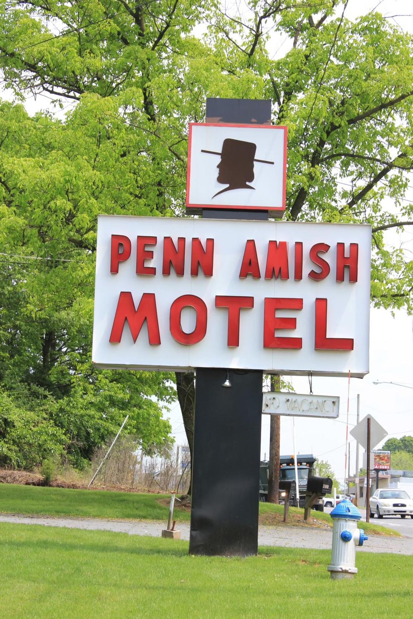 Penn Amish Motel Denver Bagian luar foto