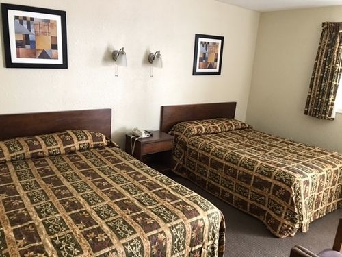 Penn Amish Motel Denver Bagian luar foto